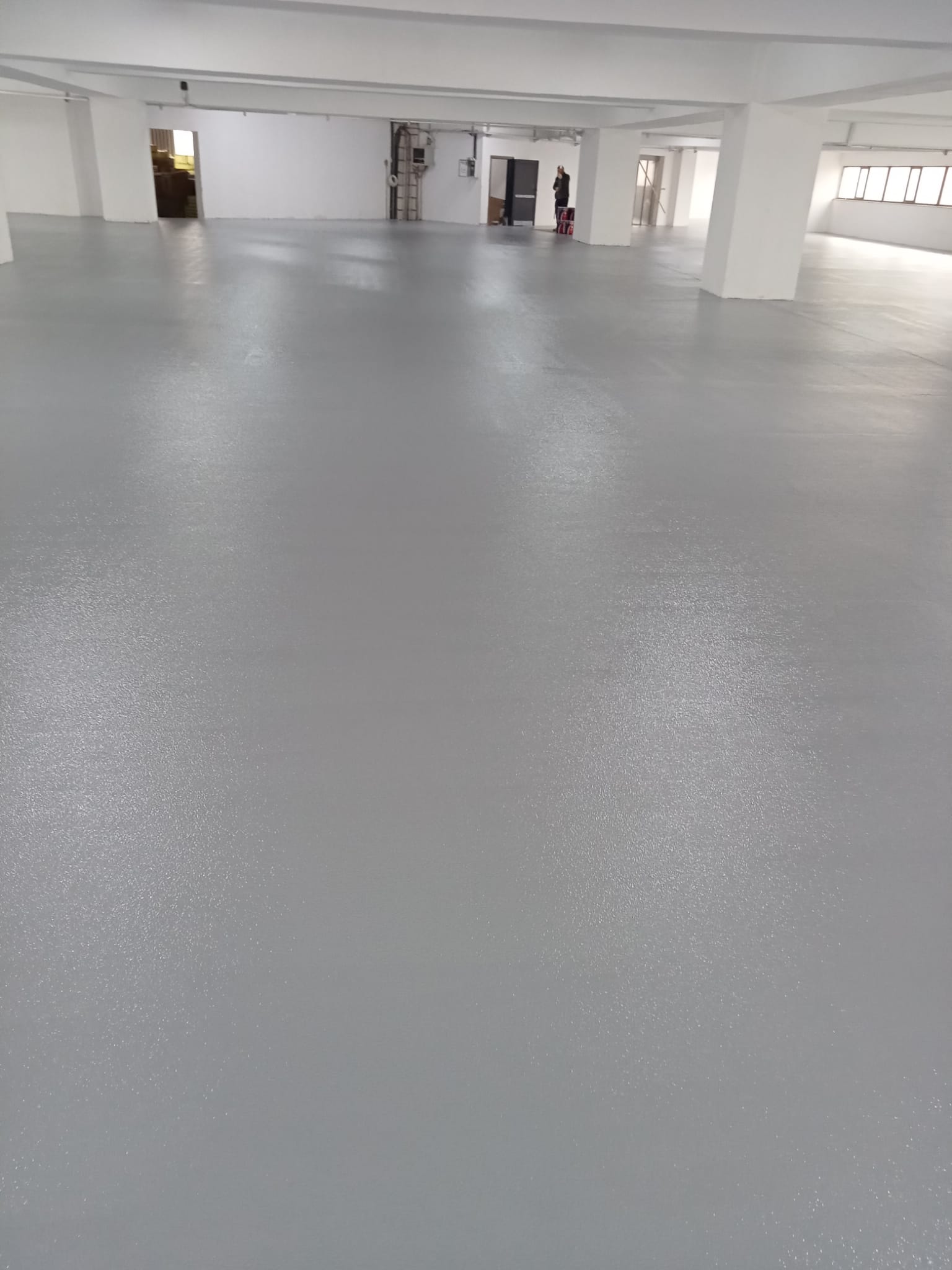 E-155 Solvent-Free Epoxy Self-Leveling Floor Coating - Image 2